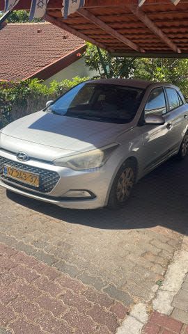 מודעת רכב יונדאי i20