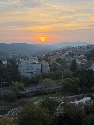 שער הגיא 57