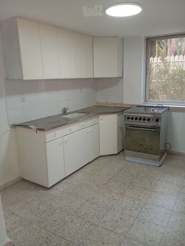 תמונה 4 של דירת 3 חדרים להשכרה בראשון לציון