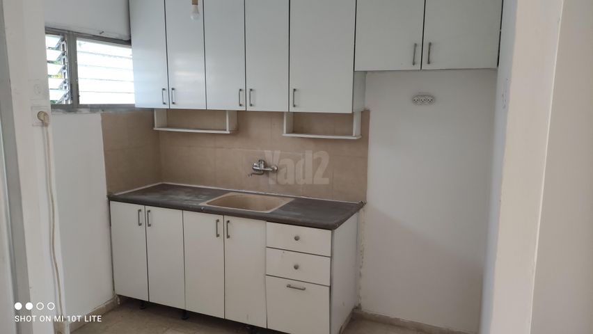 העבודה 17