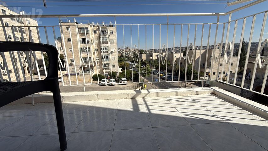 דירה למכירה בירושלים (תיווך) — 2