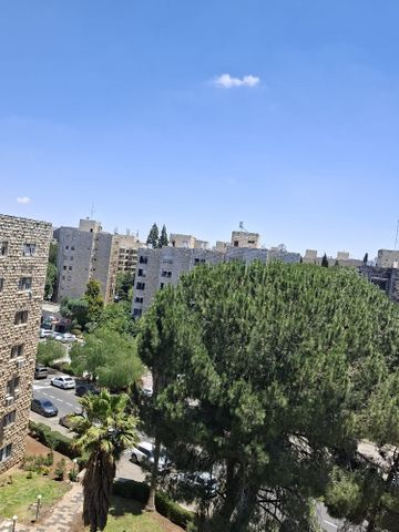 דירה למכירה בירושלים (תיווך) — 2