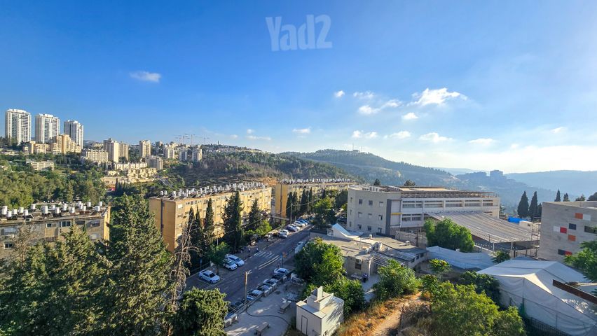 דירה למכירה בירושלים (תיווך) — 5