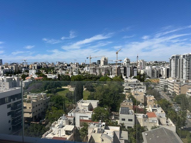 הדר יוסף