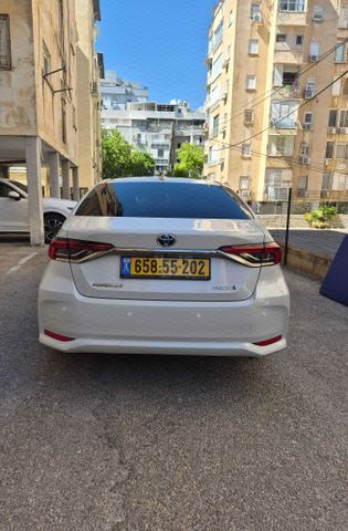 מודעת רכב טויוטה קורולה
