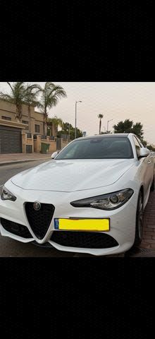 מודעת רכב אלפא רומיאו ג'וליה