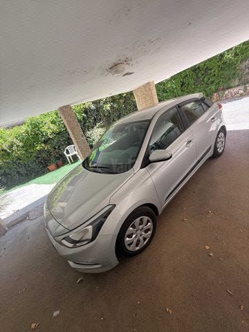 מודעת רכב יונדאי i20
