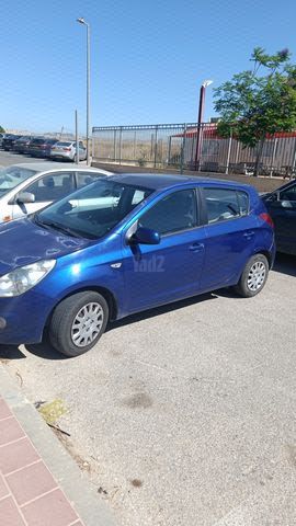 מודעת רכב יונדאי i20