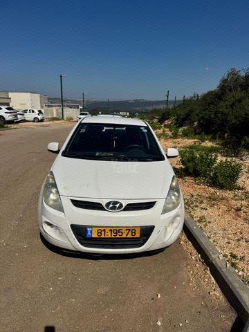 מודעת רכב יונדאי i20