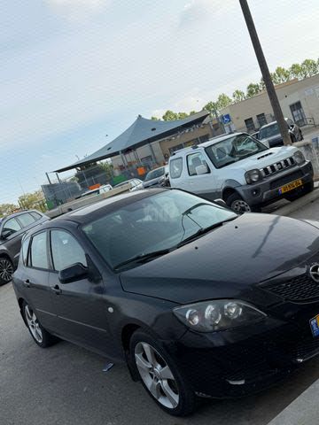 מודעת רכב מאזדה 3