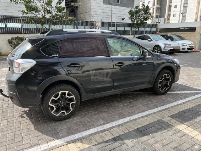מודעת רכב סובארו XV