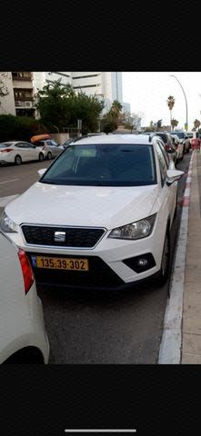 מודעת רכב סיאט ארונה
