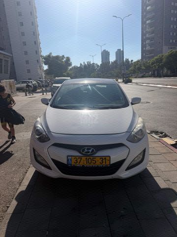 מודעת רכב יונדאי i30