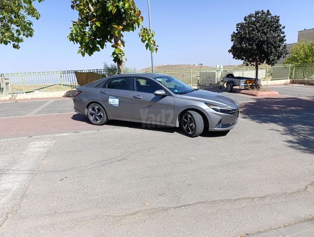 מודעת רכב יונדאי אלנטרה