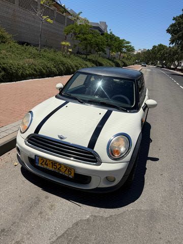מודעת רכב מיני קופר