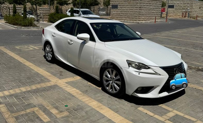 מודעת רכב לקסוס IS