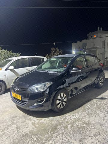 מודעת רכב יונדאי i20
