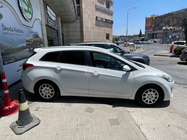 מודעת רכב יונדאי i30