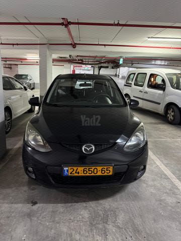 מודעת רכב מאזדה 2
