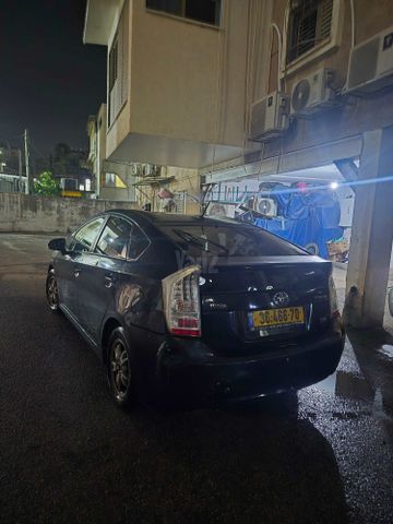 מודעת רכב טויוטה פריוס
