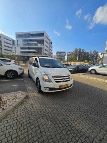 מודעת רכב יונדאי H-1 / i800