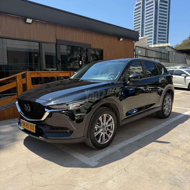 מודעת רכב מאזדה CX-5