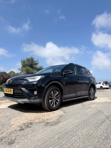 מודעת רכב טויוטה RAV4