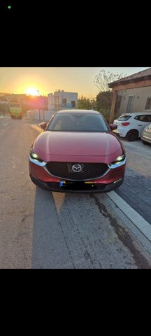 מודעת רכב מאזדה CX-30