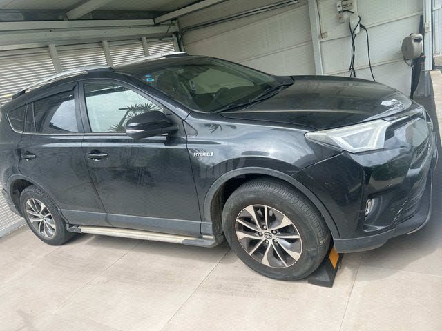 מודעת רכב טויוטה RAV4