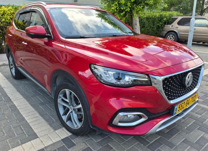 מודעת רכב אם ג'י EHS PHEV