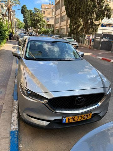מודעת רכב מאזדה CX-5