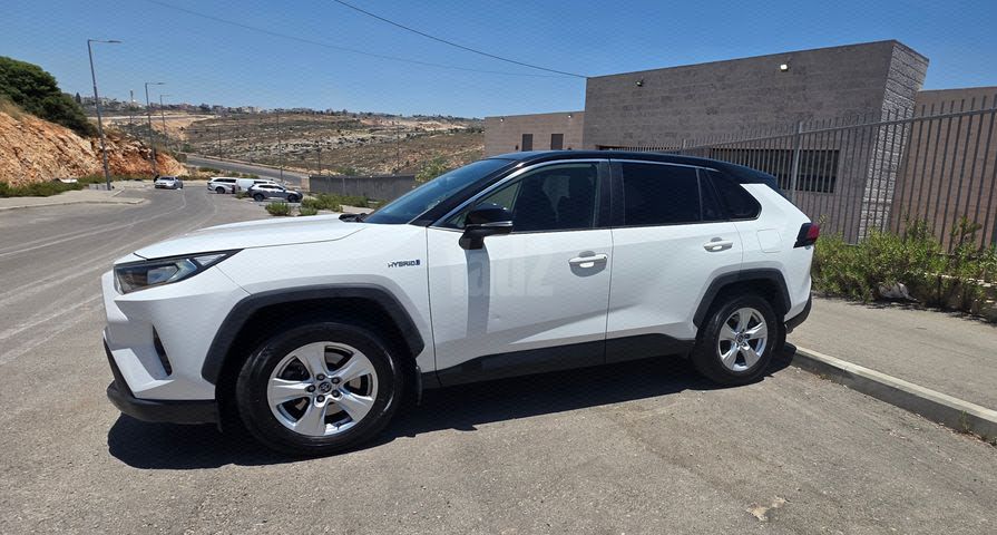 מודעת רכב טויוטה RAV4