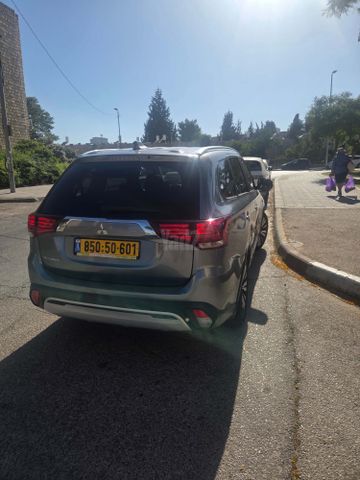 מודעת רכב מיצובישי אאוטלנדר