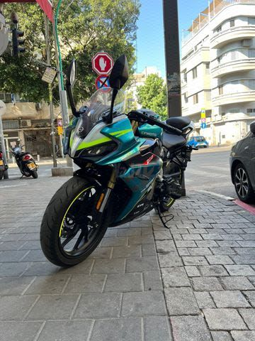 מודעת רכב CF MOTO SR300