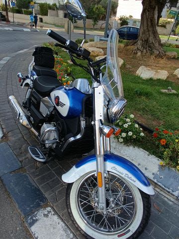 מודעת רכב UM אחר