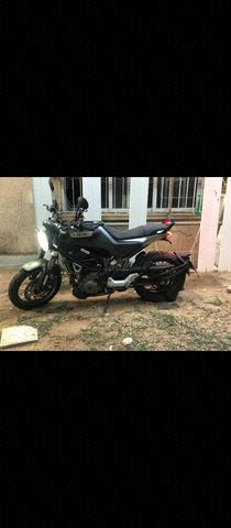 מודעת רכב הוסקוורנה SVARTPILEN 401