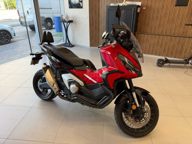 מודעת רכב הונדה X-ADV750