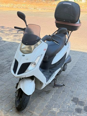 מודעת רכב קימקו דינק 200