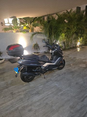מודעת רכב קימקו Downtown 350i TCS