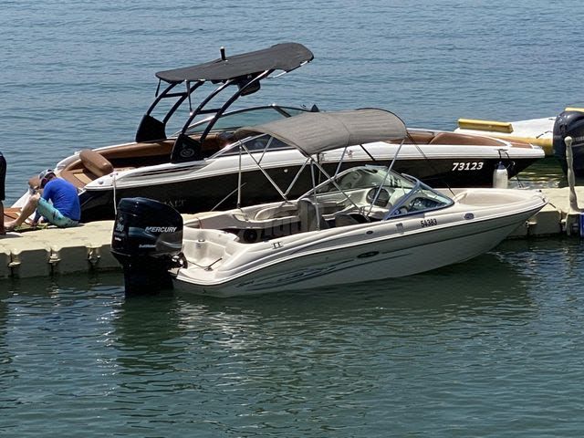 מודעת רכב Sea ray