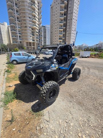 מודעת רכב פולריס