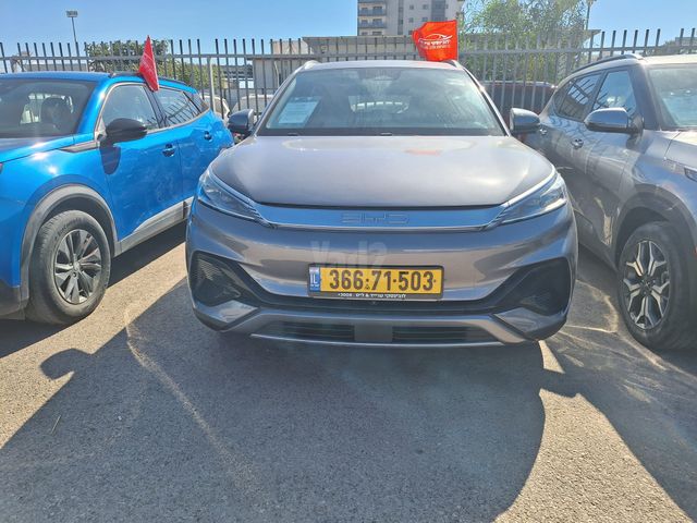 מודעת רכב בי.ווי.די אטו 3