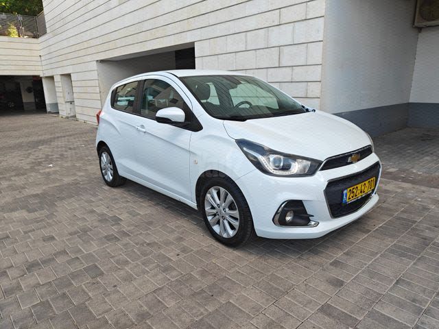 מודעת רכב שברולט ספארק