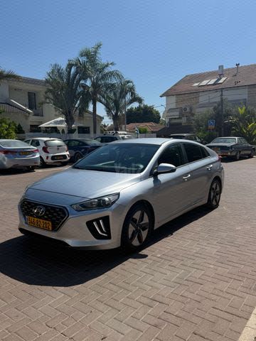 מודעת רכב יונדאי איוניק