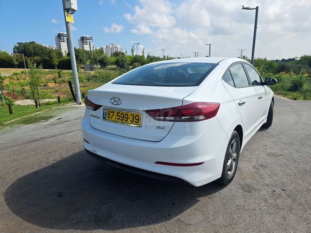 מודעת רכב יונדאי אלנטרה