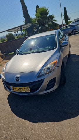 מודעת רכב מאזדה 3