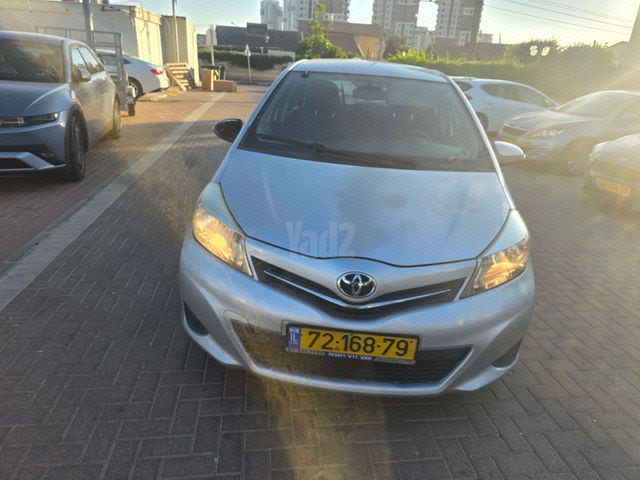 מודעת רכב טויוטה יאריס