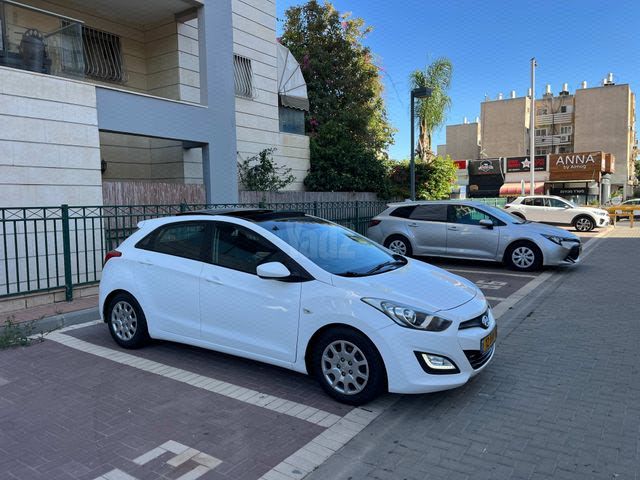 מודעת רכב יונדאי i30