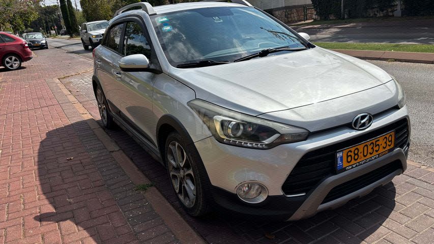 מודעת רכב יונדאי I20 קרוס