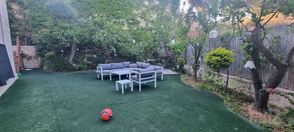 בית פרטי/ קוטג' למכירה בצור הדסה — 2